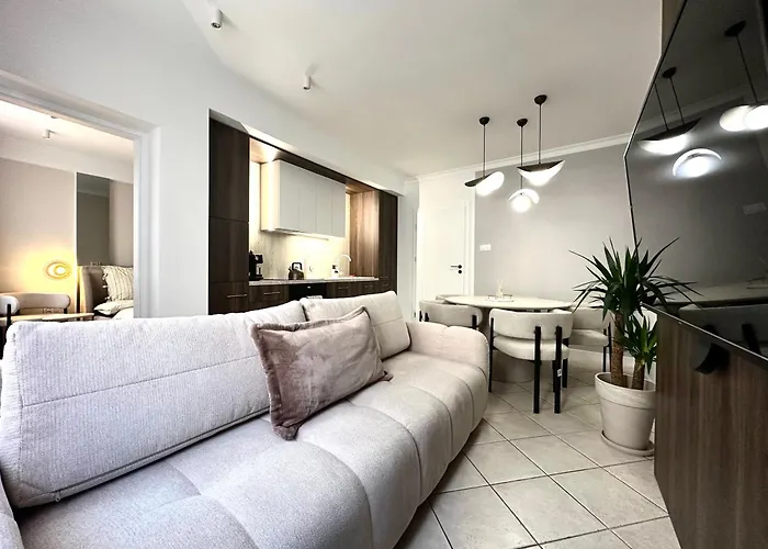 Apartment Więzienna 21c - Parking&lift - 200m Main Square *