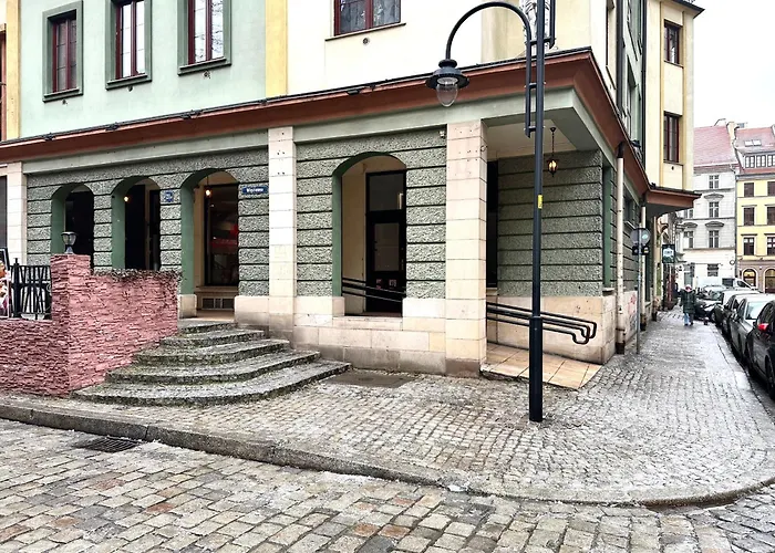 Więzienna 21c - Parking&lift - 200m Main Square Apartment