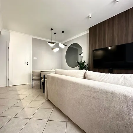 Apartment Więzienna 21c - Parking&lift - 200m Main Square *