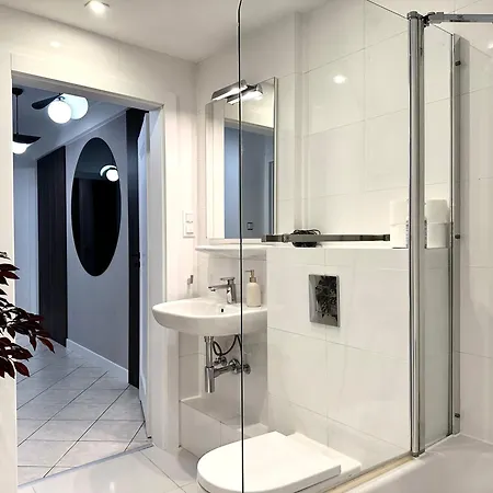 Διαμέρισμα Wiezienna 21c - Parking & Lift - 200m Main Square