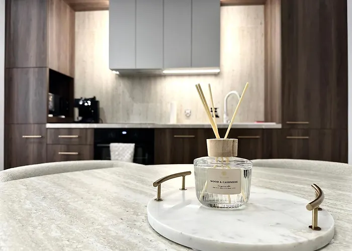 Apartment Więzienna 21c - Parking&lift - 200m Main Square