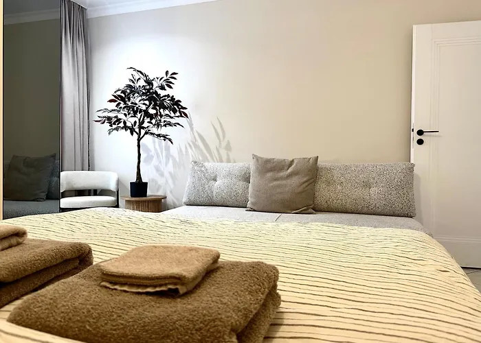 Appartement Wiezienna 21c - Parking & Lift - 200m Main Square