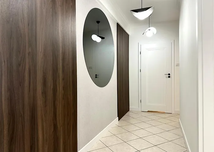 Wiezienna 21c - Parking & Lift - 200m Main Square Appartement